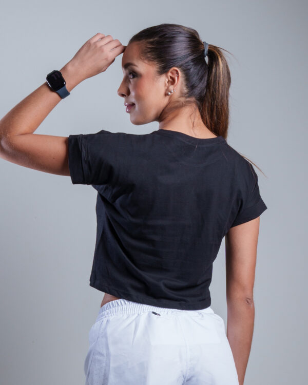 CROPTOP NEGRO ADIDAS