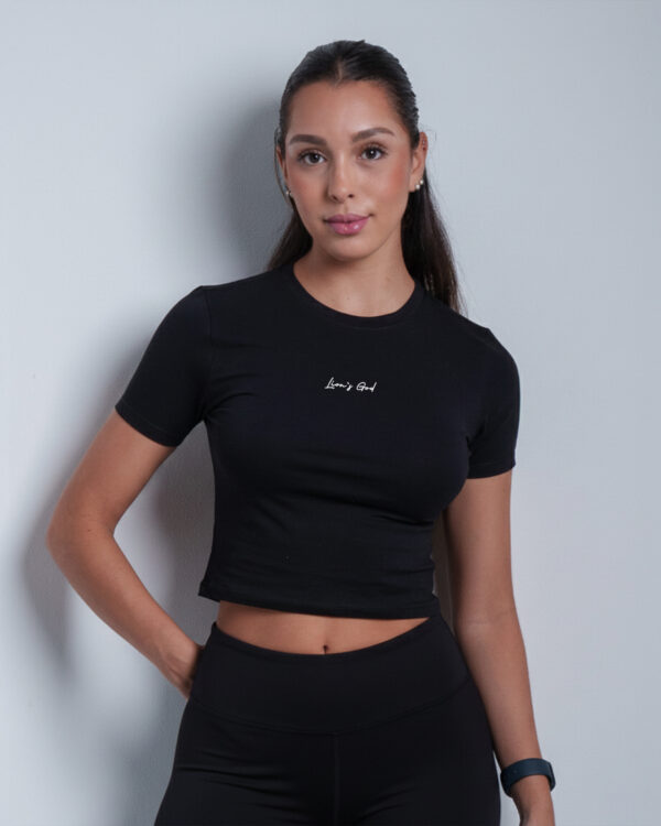 CROPTOP FIT NEGRO LION'S GOD