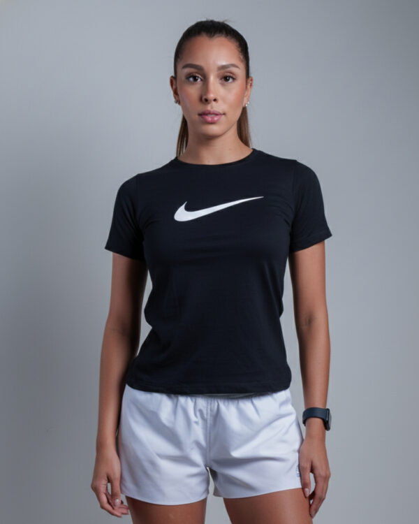 BASIC NEGRA NIKE