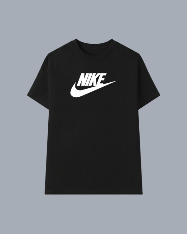 BASIC NEGRA NIKE TEE
