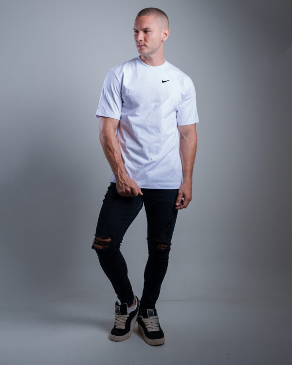 REGULAR FIT BLANCA NIKE AIR