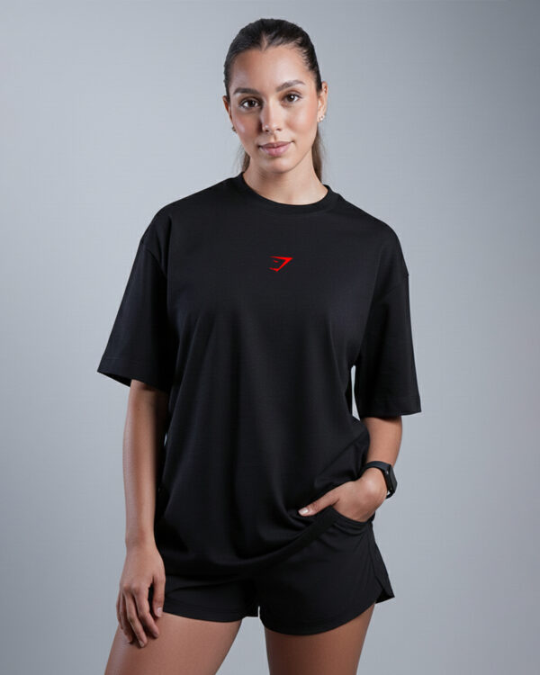 OVERSIZE NEGRA GYMSHARK